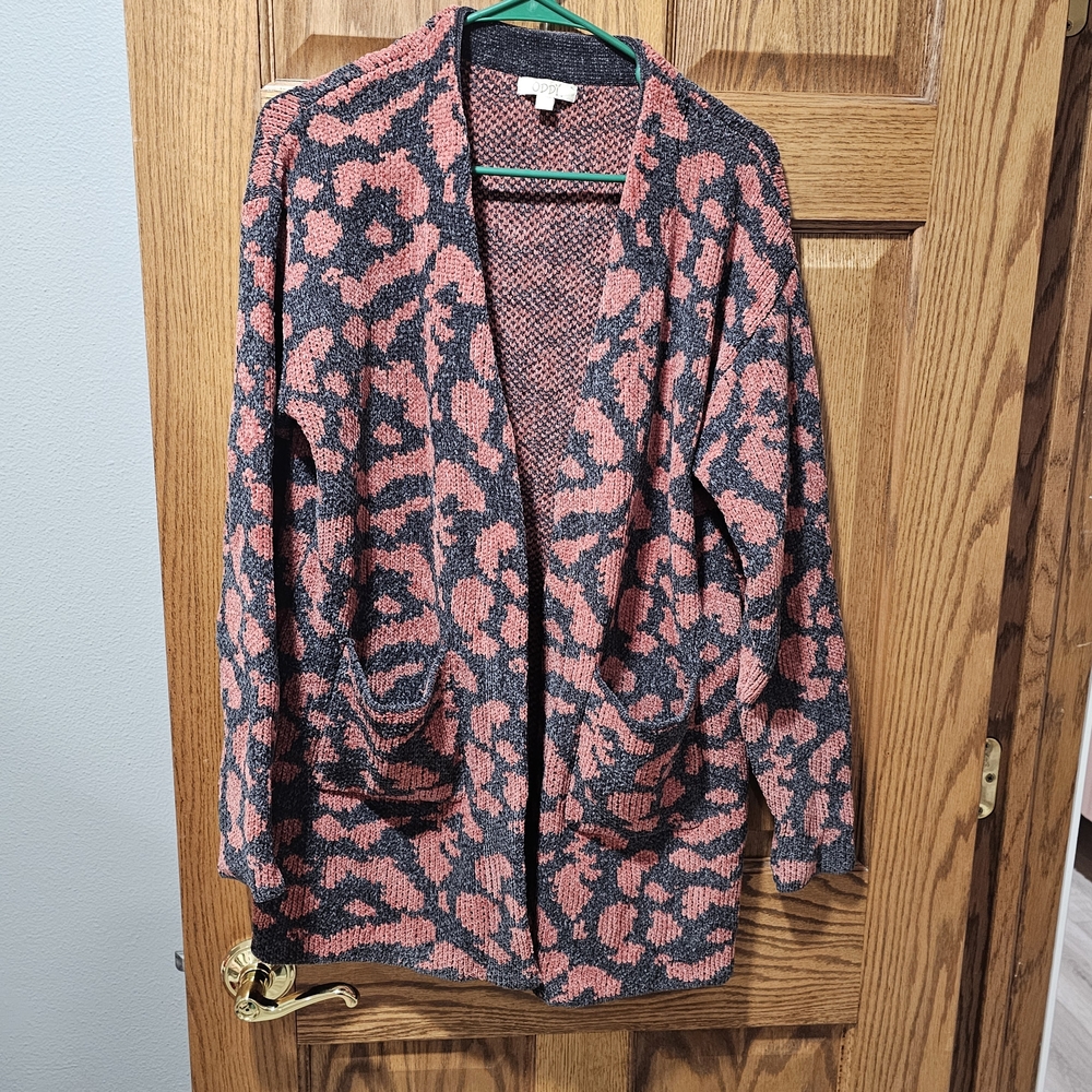 ODDY Pink and Black Cardigan Sweater
